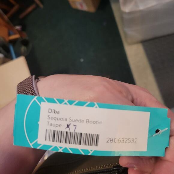 NWT Diba Sequoia Classic Western Feminine Taupe Suede Block Heel Bootie Size 8.5 - Picture 7 of 7